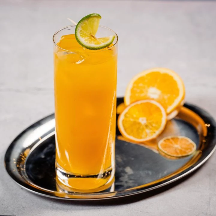 CAMPARI ORANGE/TONIC